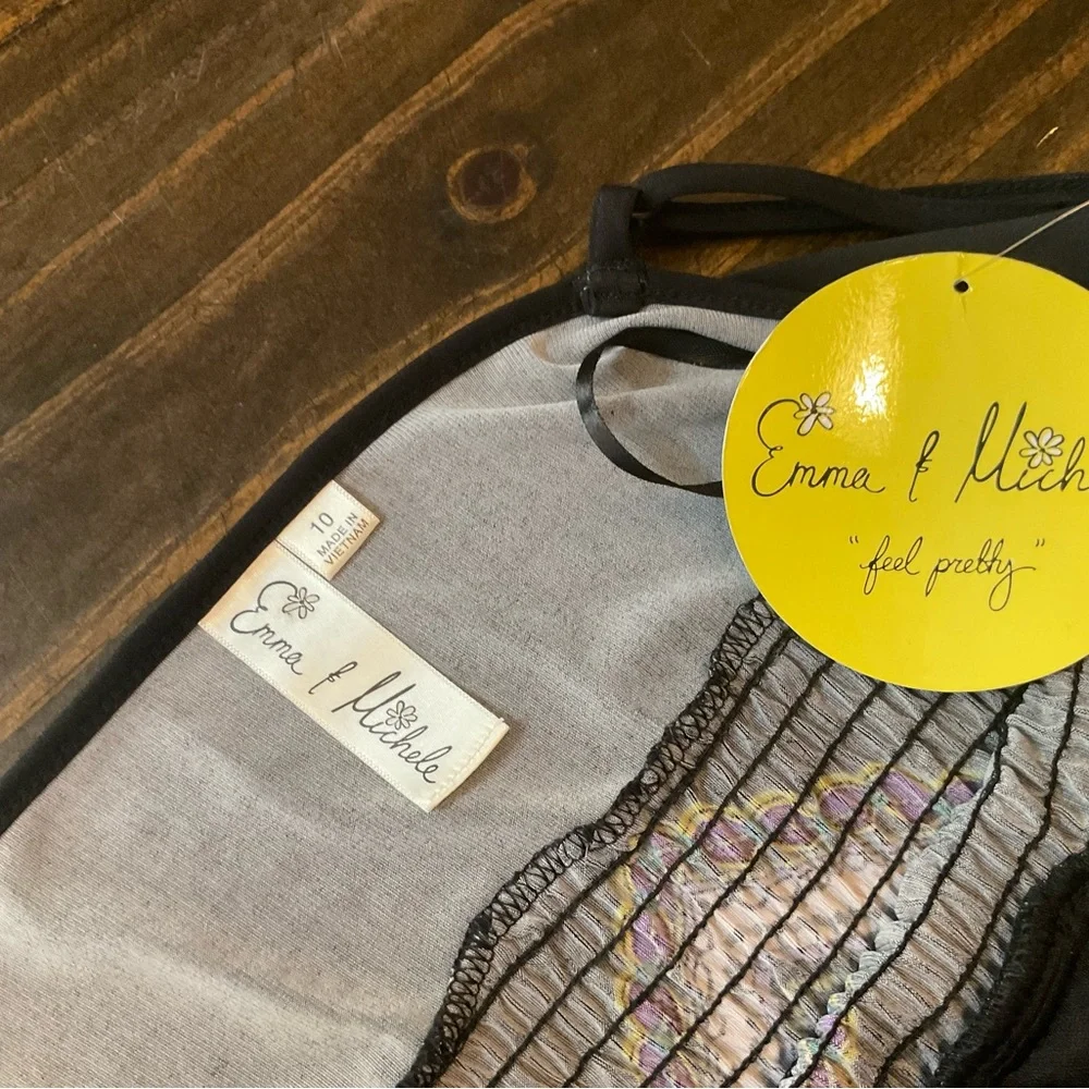 Emma & Michele Black and White Lace Dress - Picture 4 of 9